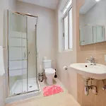 Stylish & Penthouse With Seaviews And Jacuzzis *