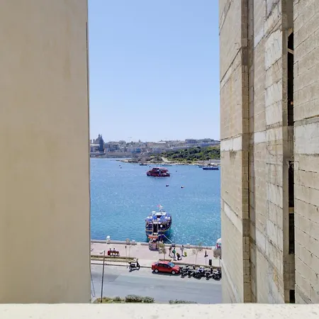 Sapphire Residences - 2 Bedroom With Views By Shortletsmalta شقة