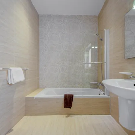 Sapphire Residences - 2 Bedroom With Views By Shortletsmalta * سليمة