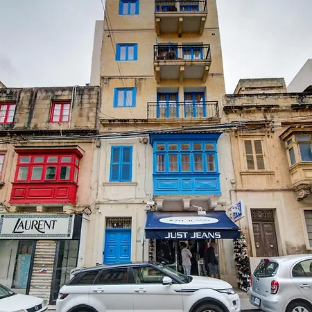 Stylish & Penthouse With Seaviews And Jacuzzis