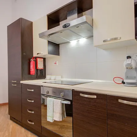 아파트 Stylish & Penthouse With Seaviews And Jacuzzis 슬리에마