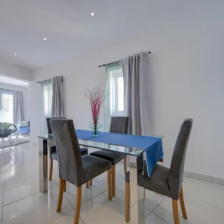 Sapphire Residences - 2 Bedroom With Views By Shortletsmalta *