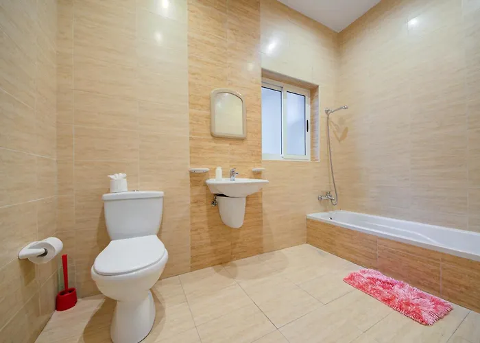 شقة Stylish & Penthouse With Seaviews And Jacuzzis سليمة