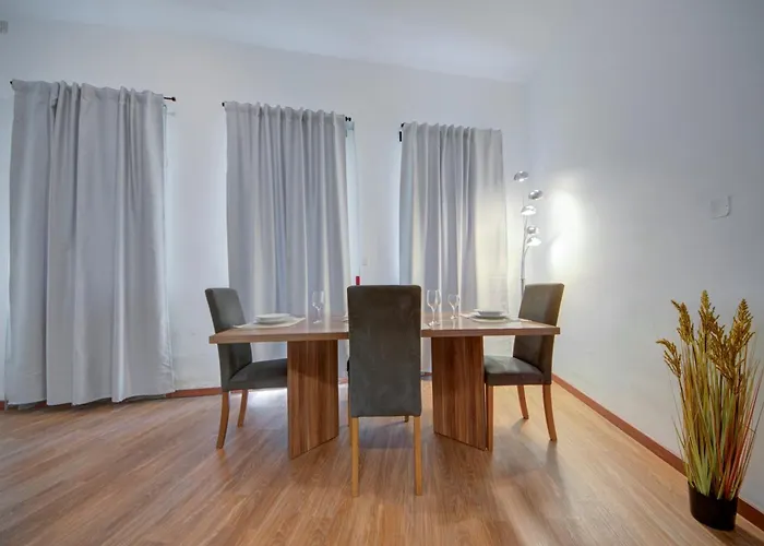 Stylish & Penthouse With Seaviews And Jacuzzis *