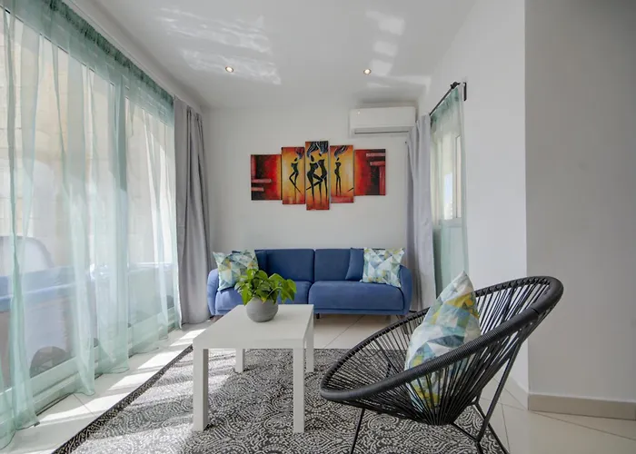 Stylish & Penthouse With Seaviews And Jacuzzis *