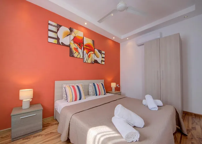 Apartment Stylish & Penthouse With Seaviews And Jacuzzis *