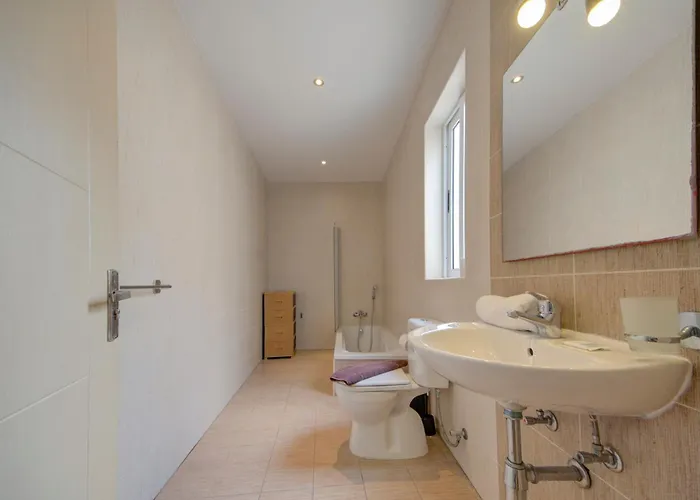 شقة Stylish & Penthouse With Seaviews And Jacuzzis سليمة