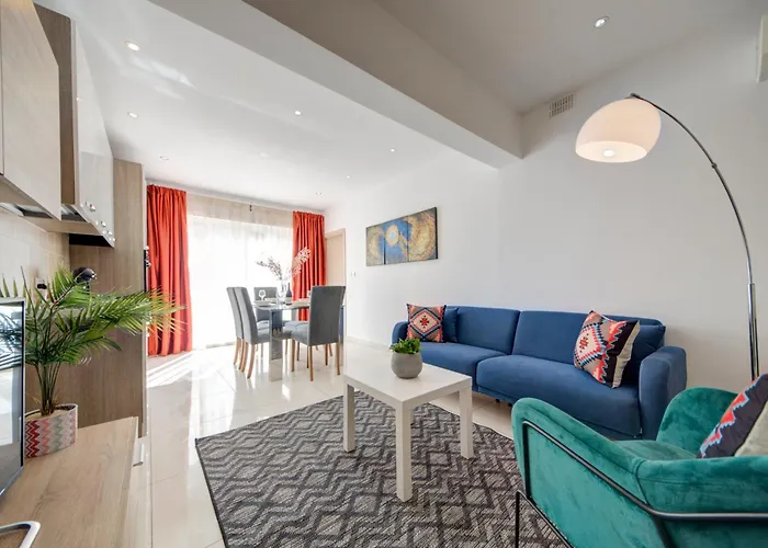 Stylish & Penthouse With Seaviews And Jacuzzis *